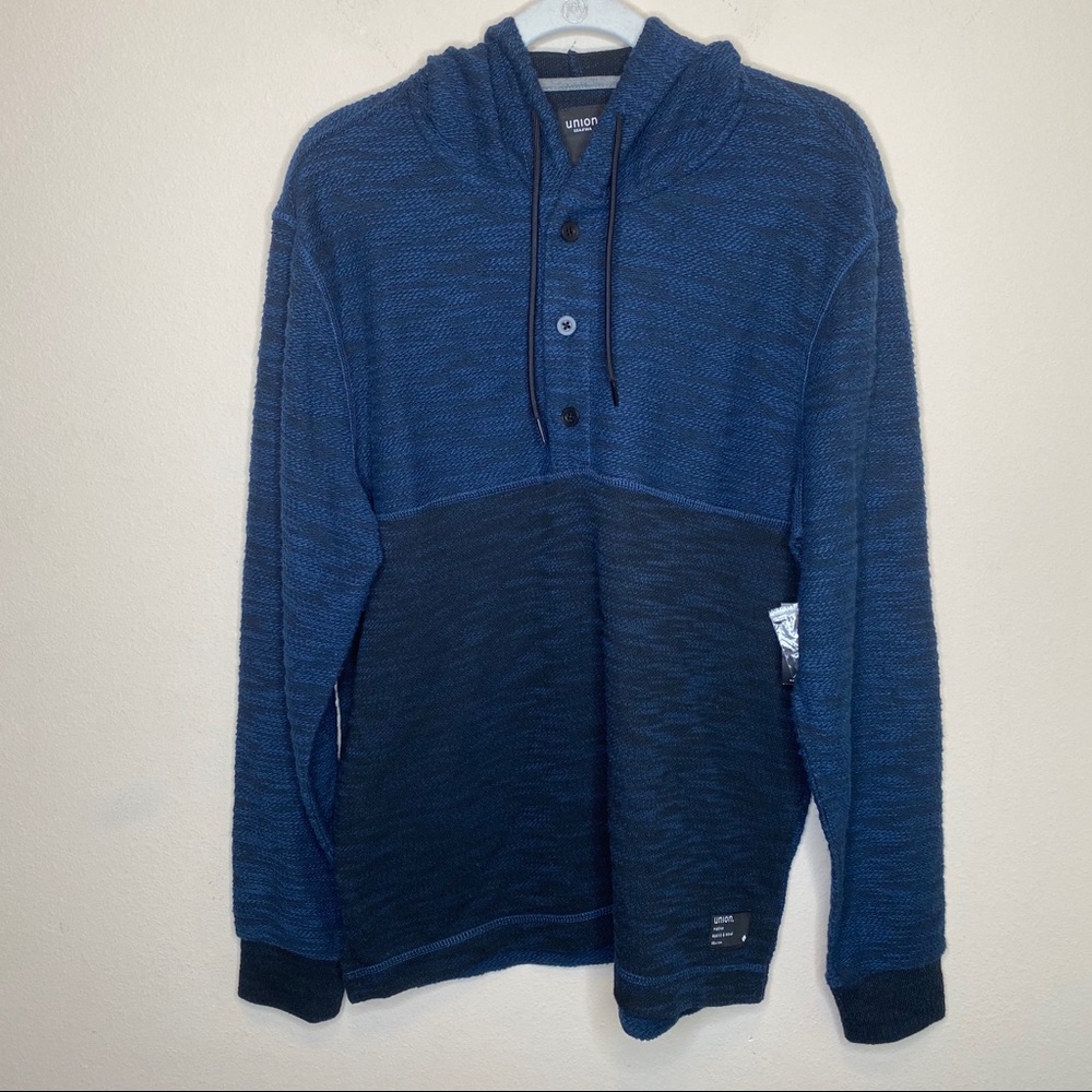 Union Seattle Button Up Blue Sweater Hoodie L BNWT